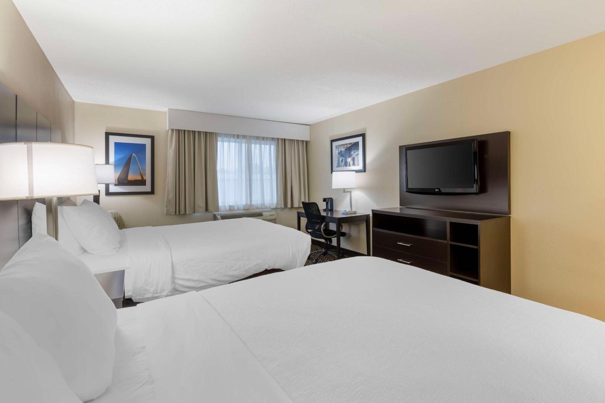 Best Western St. Louis Inn Арнолд Экстерьер фото