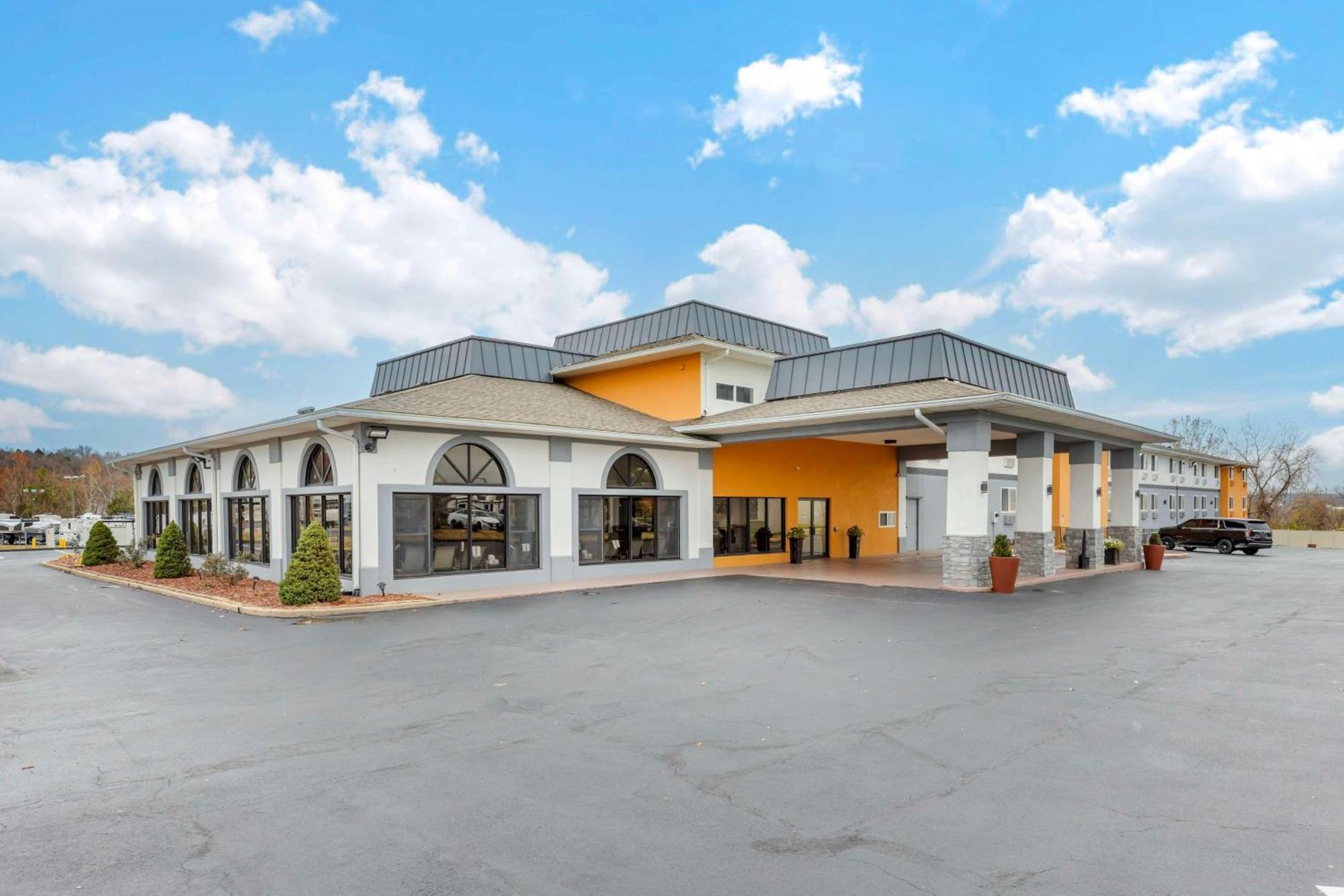 Best Western St. Louis Inn Арнолд Экстерьер фото
