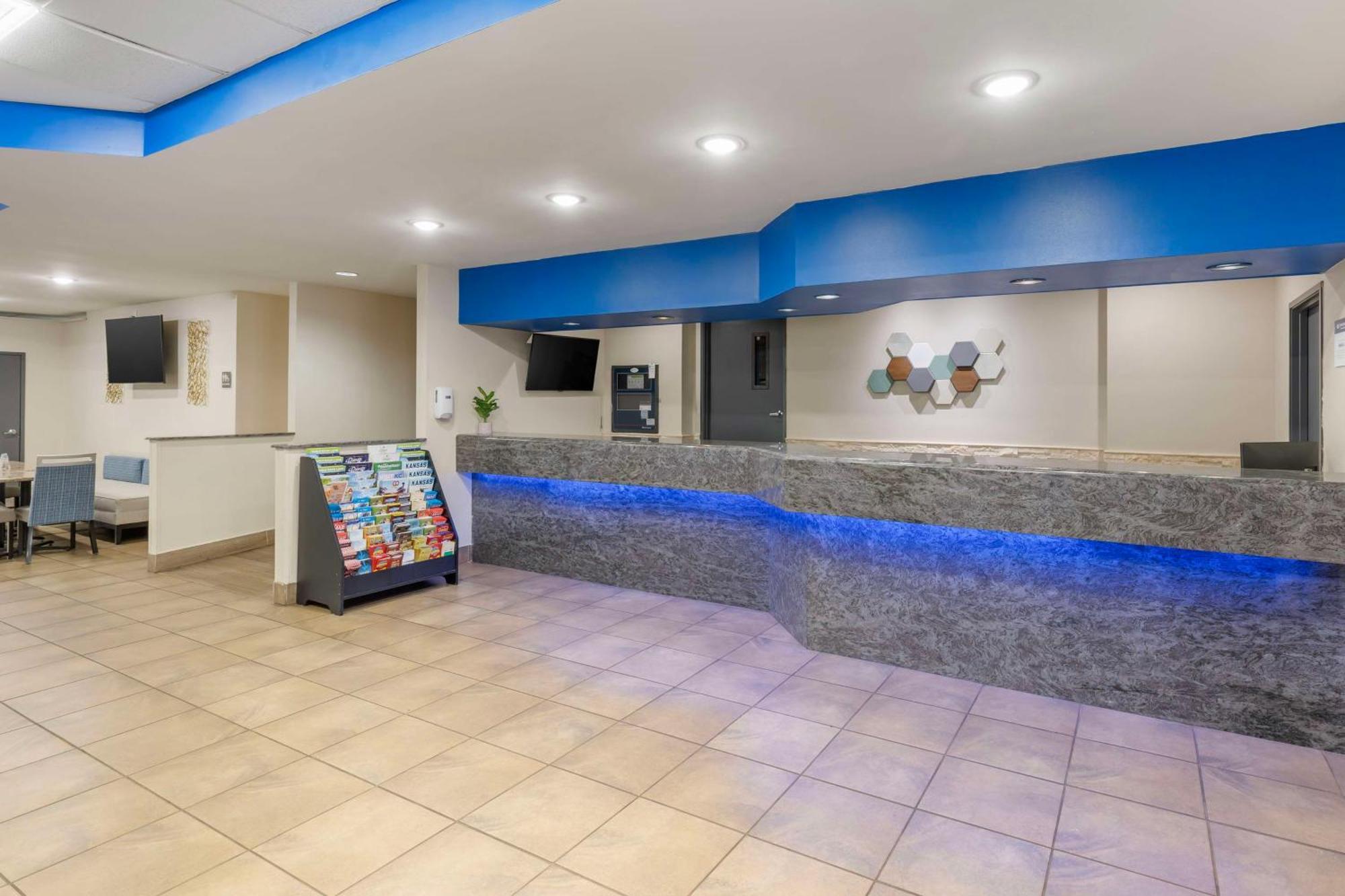 Best Western St. Louis Inn Арнолд Экстерьер фото